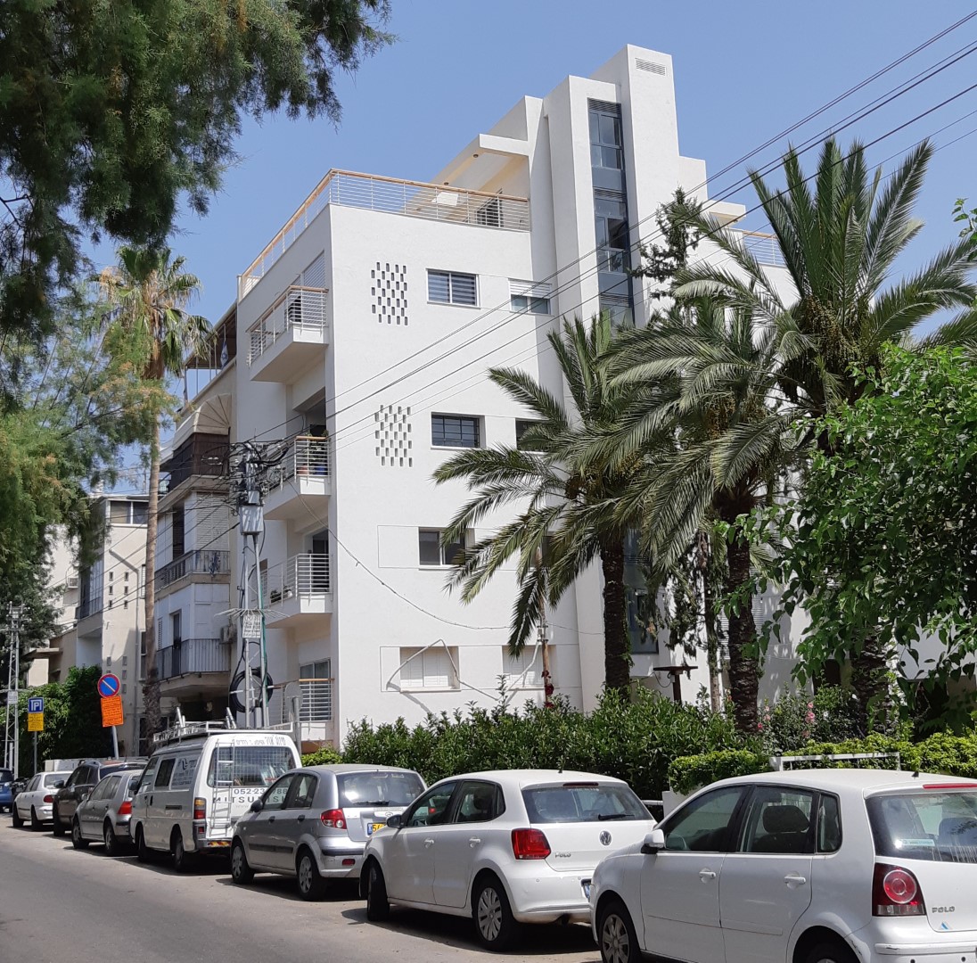 בניין מגורים – תמ"א 38